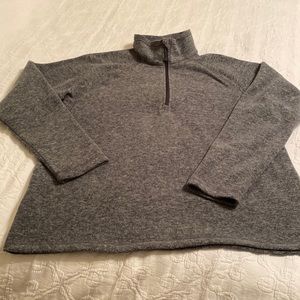 Quarter zip fleece